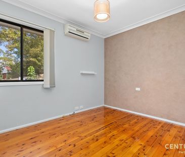 Spacious & Charming Family Home! - Photo 6