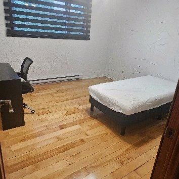 Chambre d'étudiantes - Photo 3