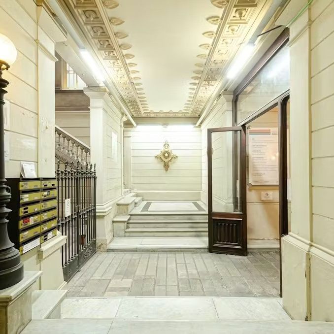 Carrer de Santa Anna, Barcelona, Catalonia 08002 - Photo 1