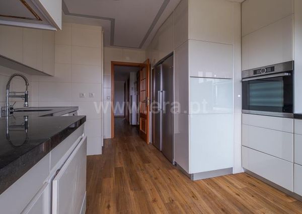 Apartamento T3 em Lisboa