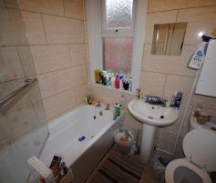 18 Hessle Avenue, Leeds, LS6 1EF - Photo 5