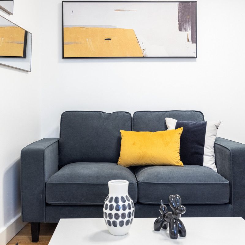 2 bed Apartment To Let - Photo 1