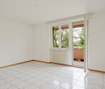 Teilsanierte 4-Zimmer Wohnung mit Charme - Photo 1