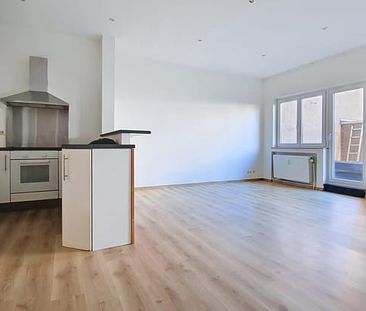 Appartement te huur - foto 3
