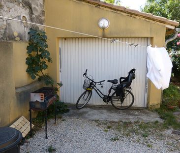 A LOUER AVIGNON PREMIERE CEINTURE EXTRA-MUROS (84000) : une maison ... - Photo 3