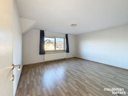 Ruime instapklare woning met 3 slaapkamers - Photo 5