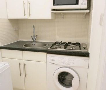 Studio to rent - Photo 4
