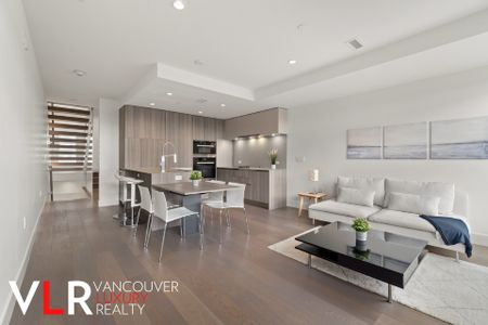 Townhouse in Vancouver West Side, BC - Photo 3