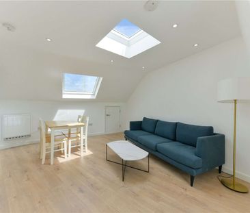 Spacious and modern 1 bedroom apartment. - Photo 2