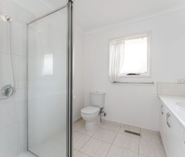 Low Maintenance House - Photo 4