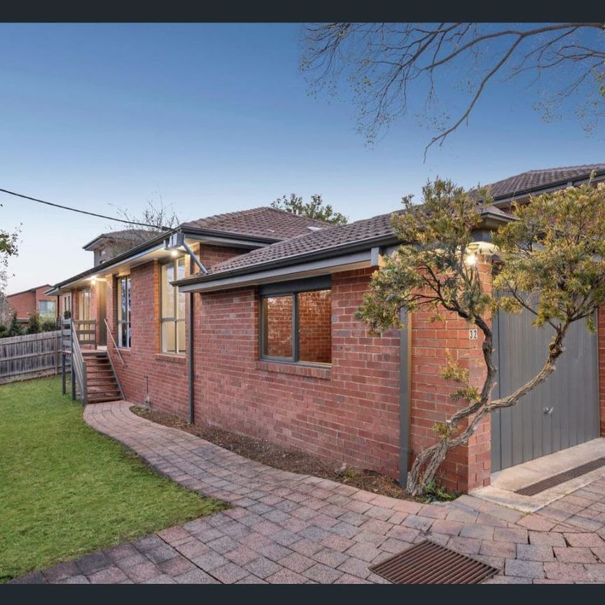 Lifestyle Location! - Photo 1