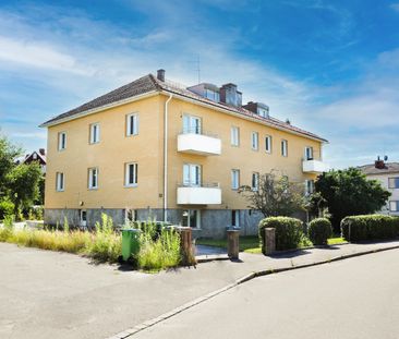 Drottninggatan, Kungsör - Photo 1