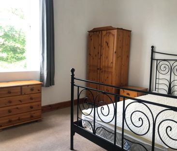 3 Bed Flat, Ullet Road, L17 - Photo 3