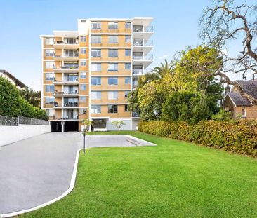Light-Filled Sub-Penthouse with Panoramic Ocean and Valley Views - Photo 1