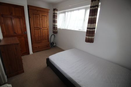 1 bed flat to rent in Clingoe Court, Colchester - Photo 3