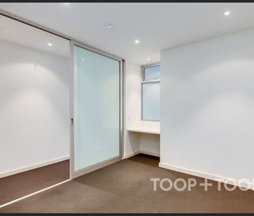 Suits Your Style - Photo 3