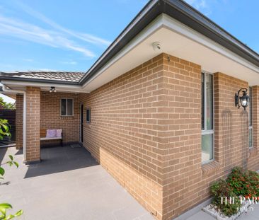 Street Facing Granny Flat - Photo 2