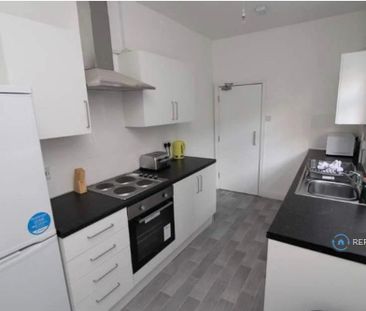 1 bedroom in a house share to rent - Photo 5