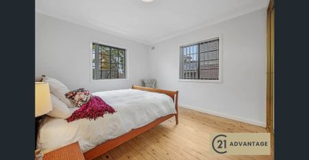 Family Home with Expansive Outdoor Entertaining - Photo 3