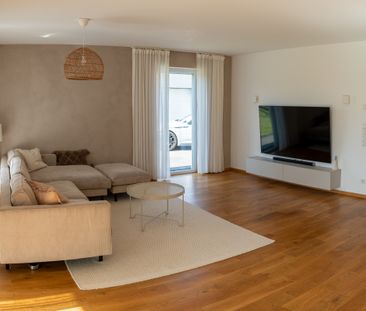 Hochwertige Doppelhaushälfte mit Garten, Garage & Einbauküche - Photo 1