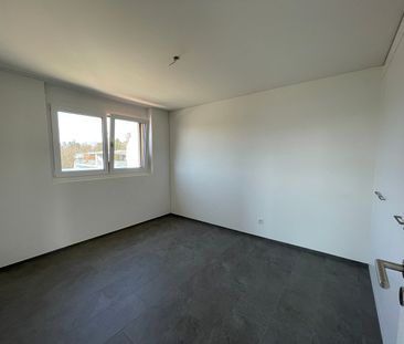 Moderne 2.5 Zimmer Attikawohnung in Bülach zu vermieten - Photo 5