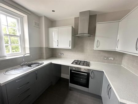 Park Road North, Birkenhead - Photo 2