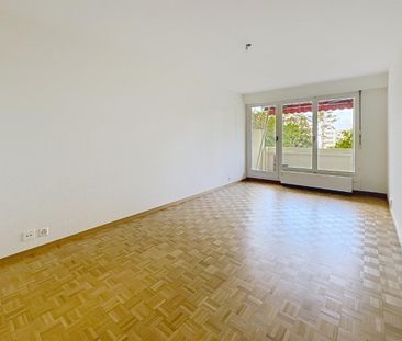 Appartement spacieux de 5 pièces, entièrement rénové, avec en sus u... - Foto 1