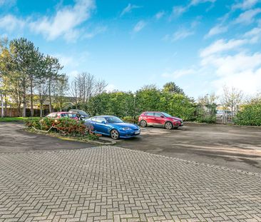 Rosslyn Close, Sunbury On Thames, Middlesex, TW16 7NN - Photo 1