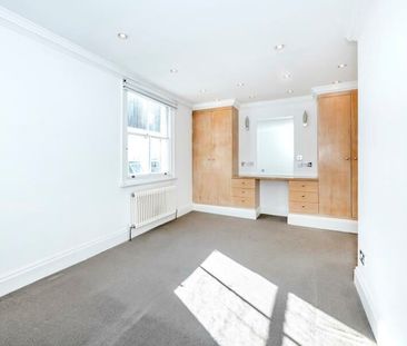 3 Bedroom Flat To Let - Photo 1