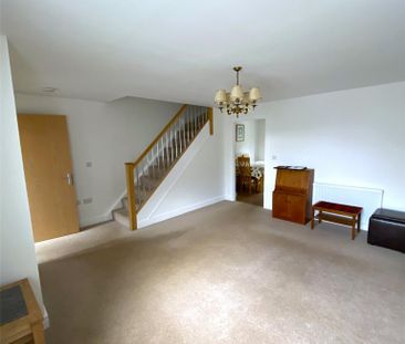 3 bedroom terraced house to rent - Photo 3