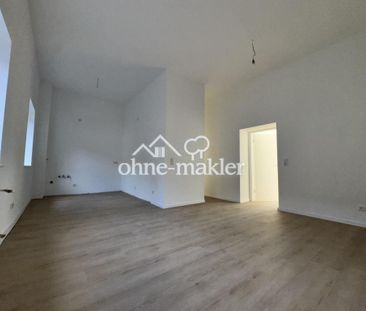 Helle 3 ZKB mit EBK / EG / Erstbezug nach Kernsanierung / hohe Decken - Photo 3