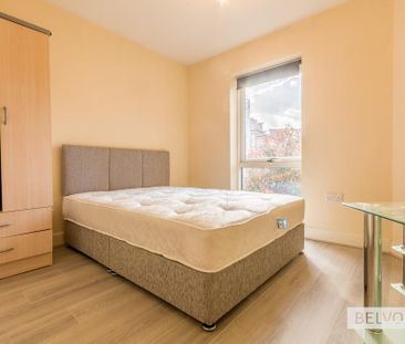 2 bedroom flat to rent - Photo 3