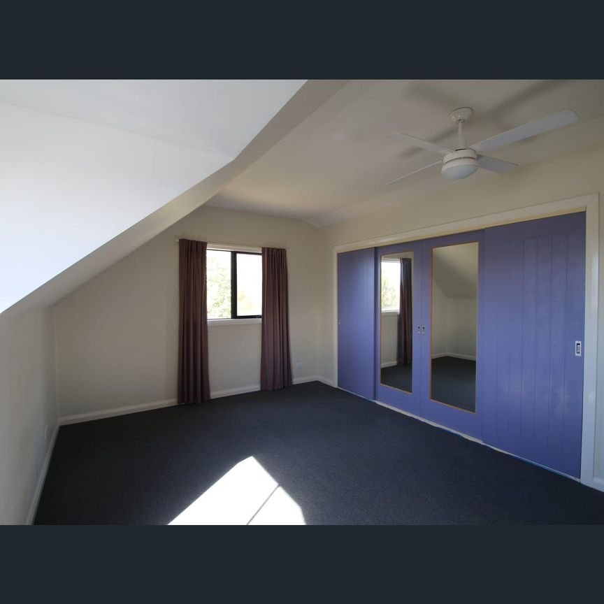 12 Alkira Way, Orange, NSW 2800 - Photo 1