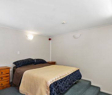 In the Heart of Dunedin Central - Photo 2
