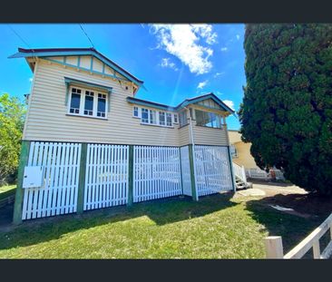 69 Glenelg Dr, Brassall, Qld 4305 - Photo 2