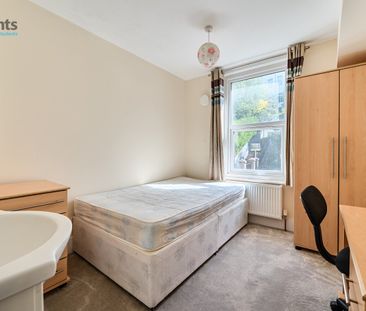 6 bedroom house to rent - Photo 2