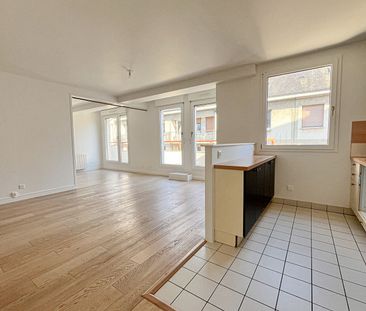Location Appartement 2 pièces 62m² ROUEN 76000 - Photo 2