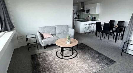 Fully Furnished 2BR Apt in Hamilton Central - Photo 3