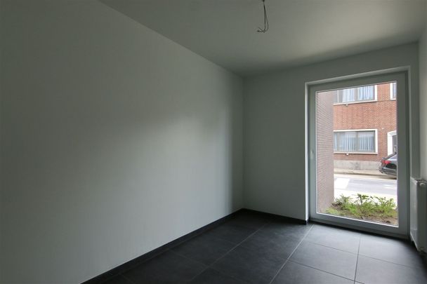 Gelijkvloers appartement met gezellige tuin - Photo 1