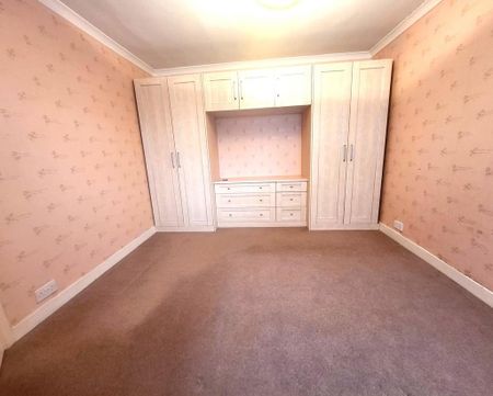 4 bedroom bungalow to rent - Photo 4