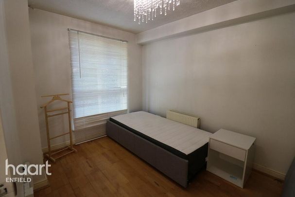 5 bedroom semi-detached house to rent - Photo 1