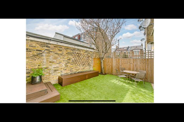 2 Bed Flat, Putney, SW15 - Photo 1