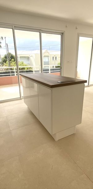 Location Appartement 3 pièces 57m² FORT DE FRANCE 97200 - Photo 1