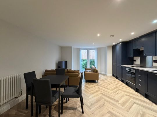 Burlington Place, Eastbourne - Photo 1