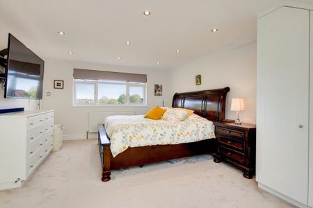 4 bedroom house to rent - Photo 2