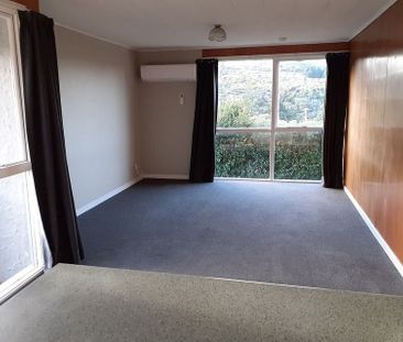 Sunny 3 bedroom home rural outlook - Photo 3