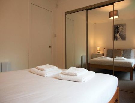 1 bedroom flat to rent - Photo 5