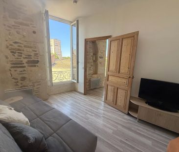 Location Appartement 2 pièces 21m² NIMES 30900 - Photo 2