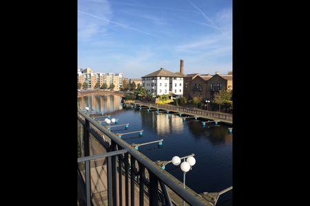 1 Bed Flat, Whiteadder Way, E14 - Photo 5