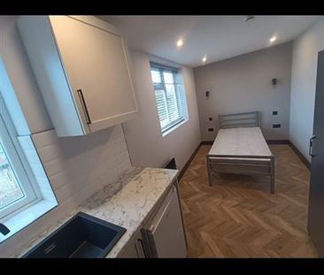 Grayscroft Road, London SW16 - Photo 5